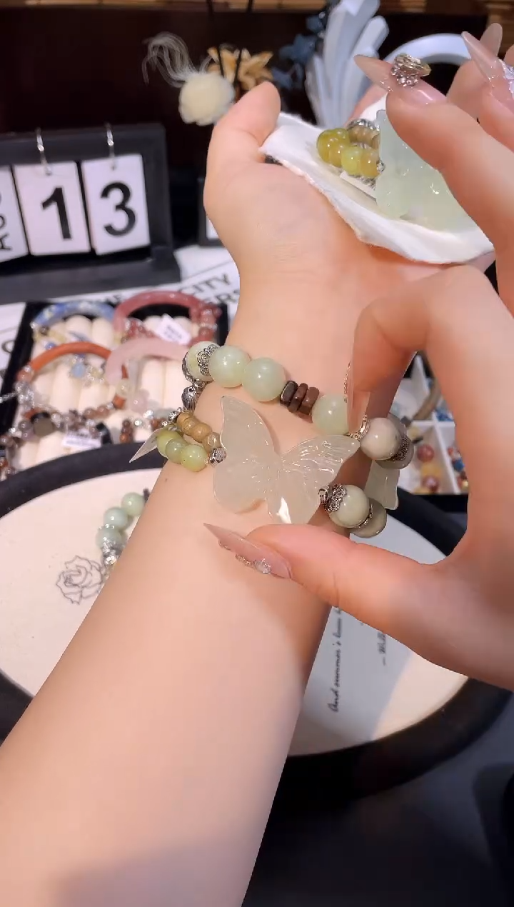 水晶手串未镶嵌CB4646