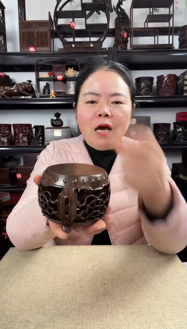 木新鼓老李红木工艺品