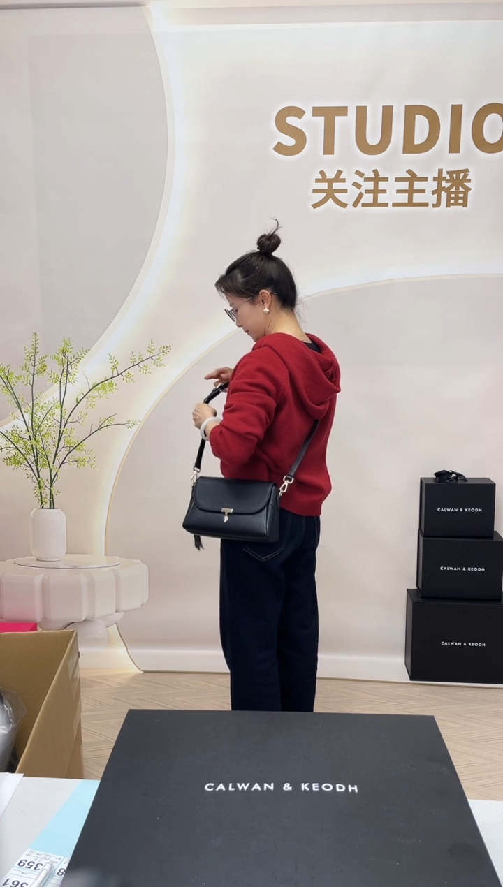 牛皮CALWAN&KEODH包包特卖