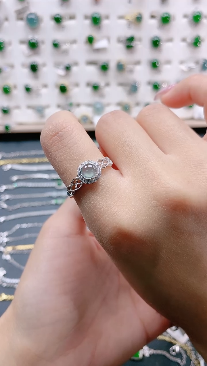 【闪购商品】翡翠戒指银S925镶嵌天然翡翠