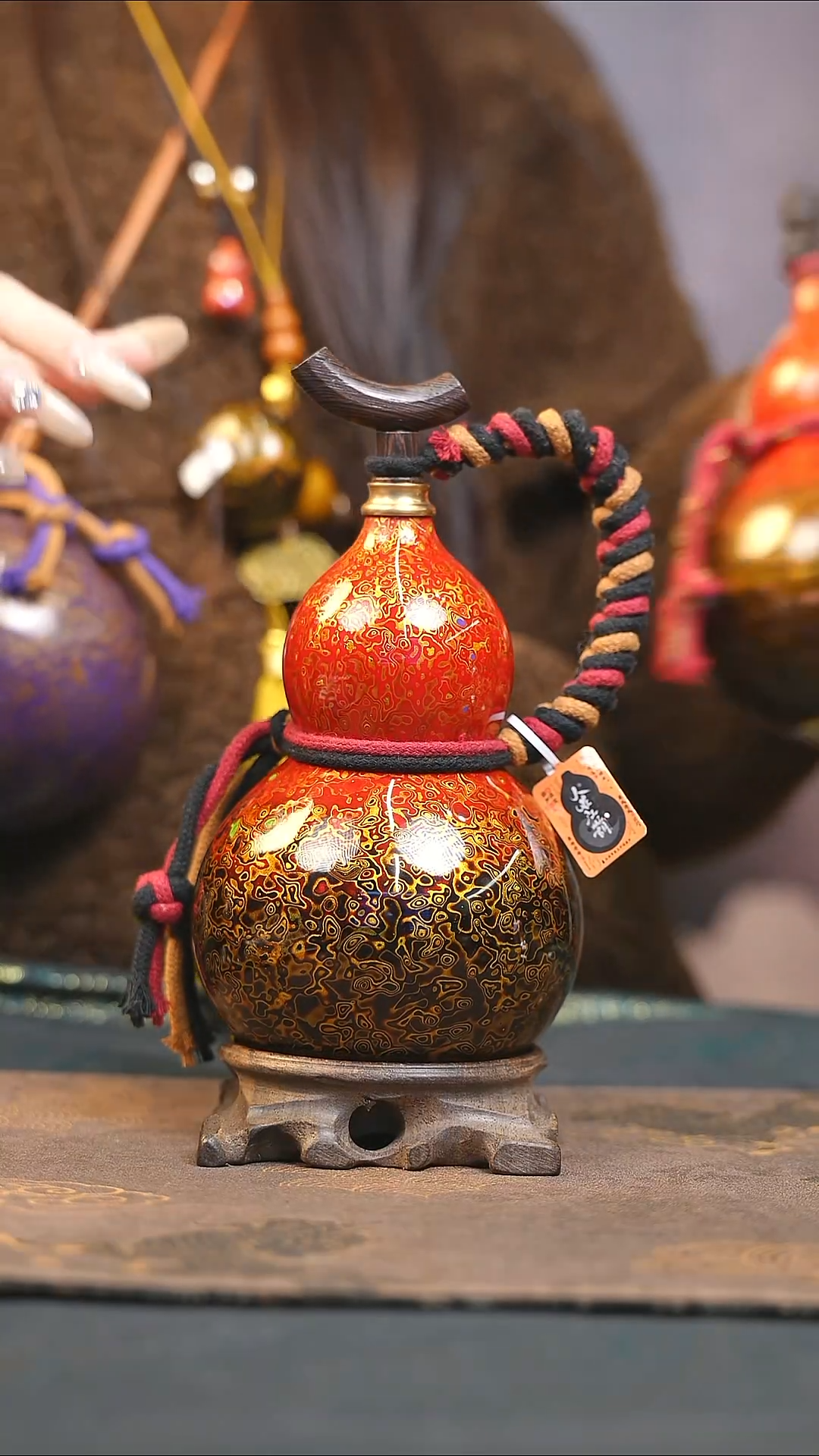 【闪购商品】XF232漆艺酒葫芦不包手串及旋转底座