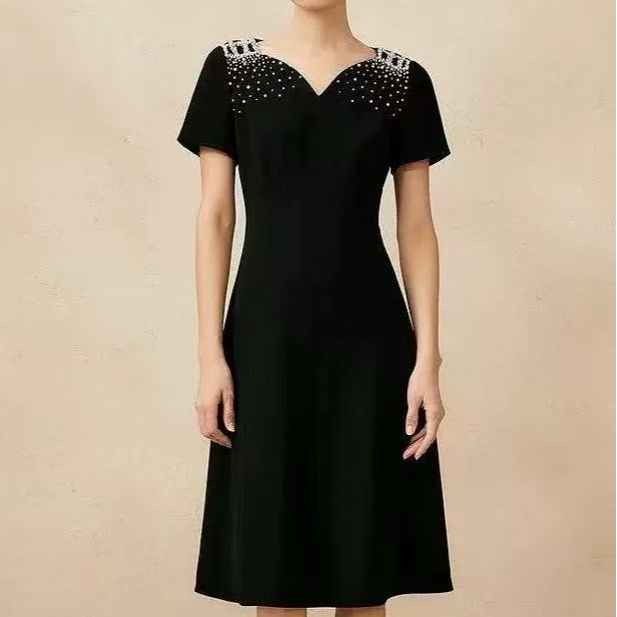 GXO春季新款曜石黑格型奢感钉珠优雅连衣裙LYQ0070