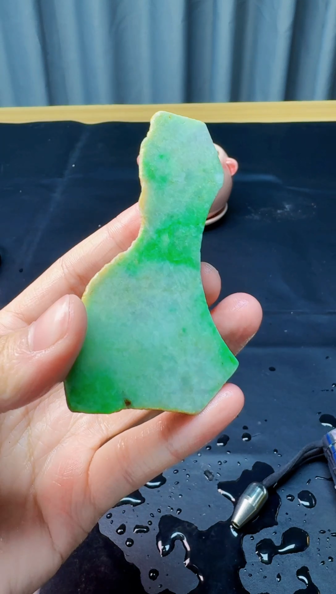 翡翠未镶嵌颈饰033天然缅甸A货翡翠