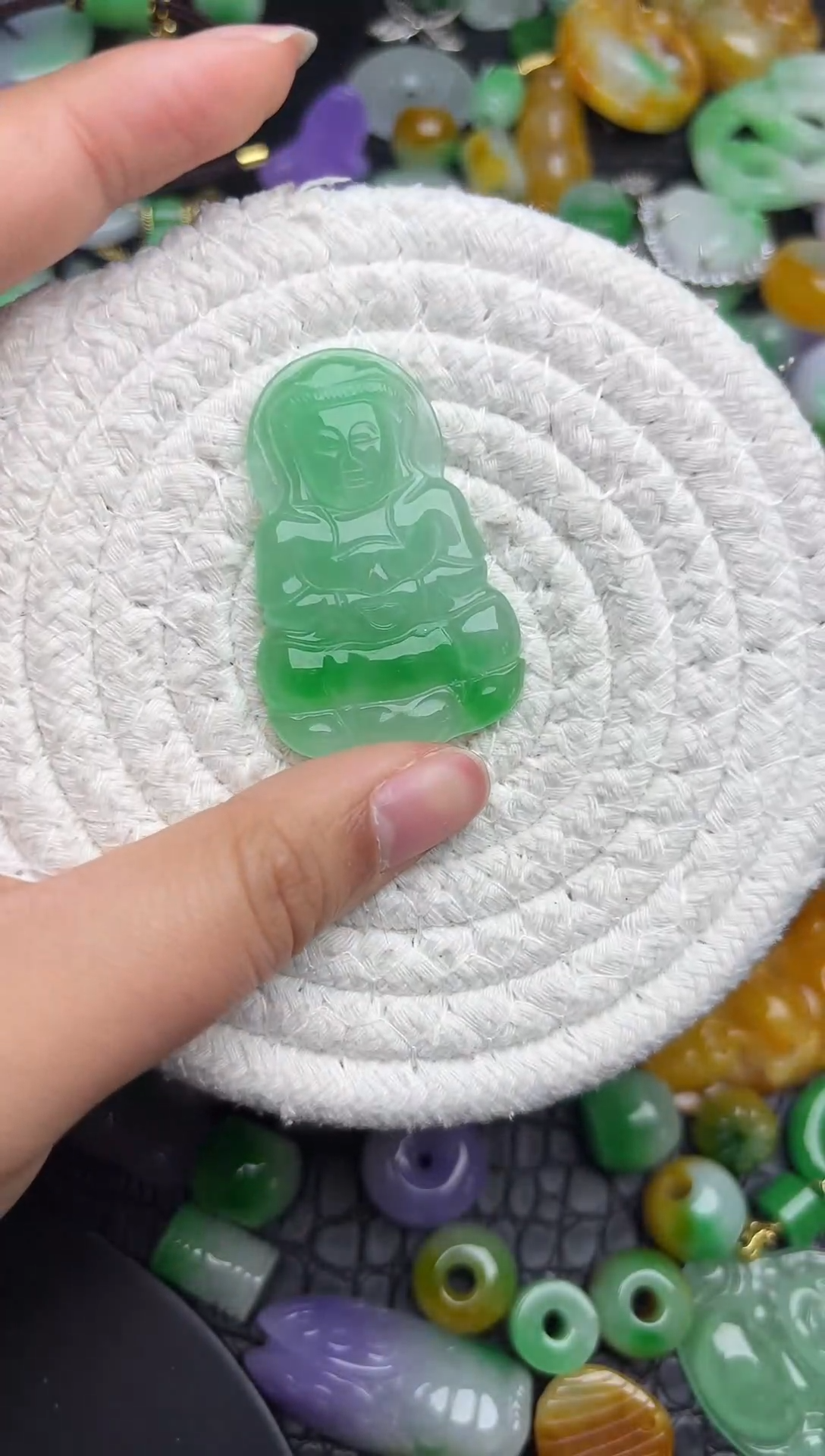 颈饰未镶嵌翡翠缅甸翡翠吊坠