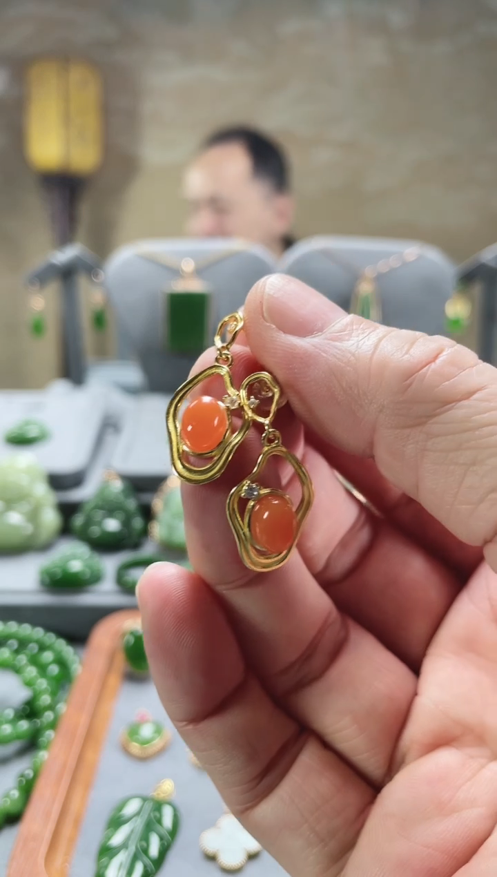 【闪购商品】南红玛瑙耳饰银S925镀金镶嵌耳饰
