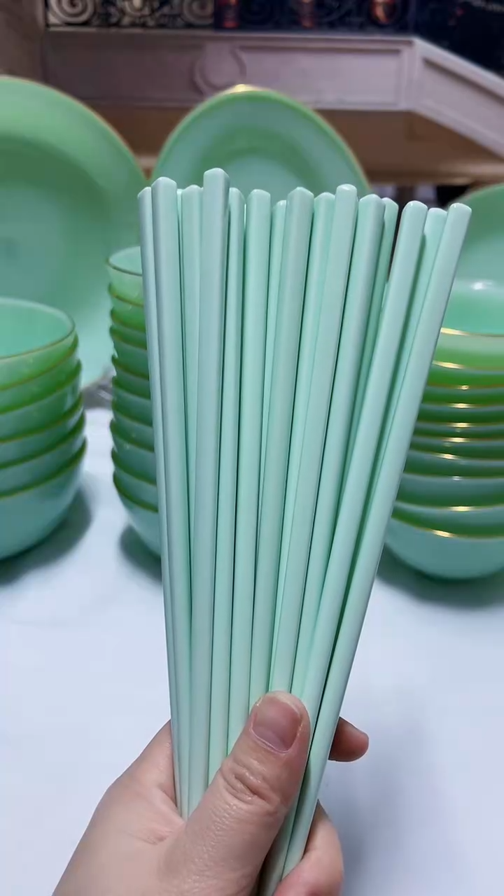【闪购商品】· 玉瓷筷子10双福利价格 