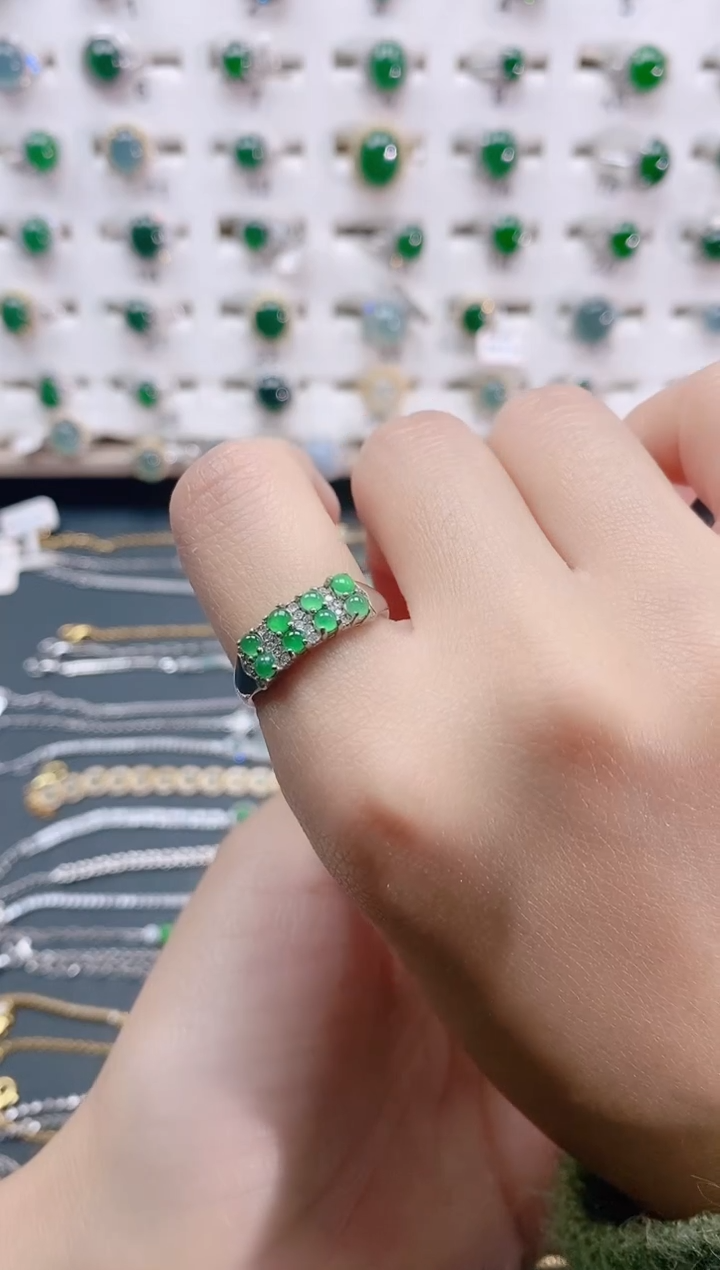 【闪购商品】翡翠戒指银S925镶嵌天然翡翠