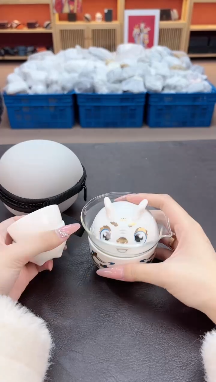【闪购商品】摆件瓷SC1111111111111
