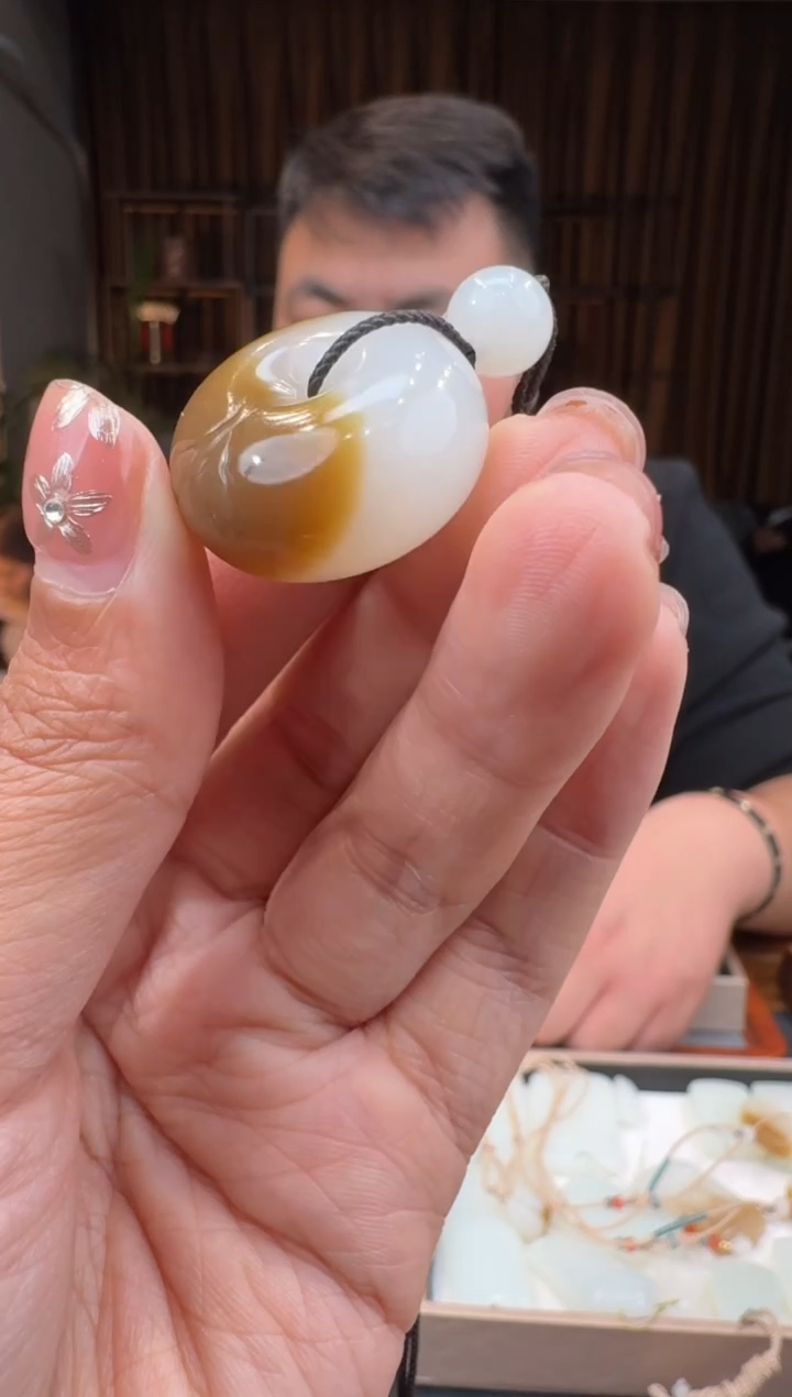 【闪购商品】和田玉123未镶嵌1.25冯总