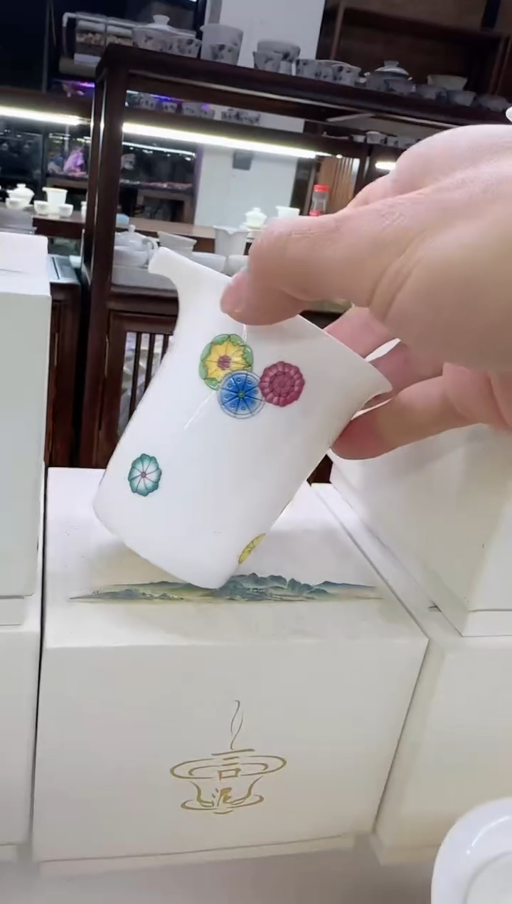 【闪购商品】瓷片微瑕言泥言泥言泥@YN