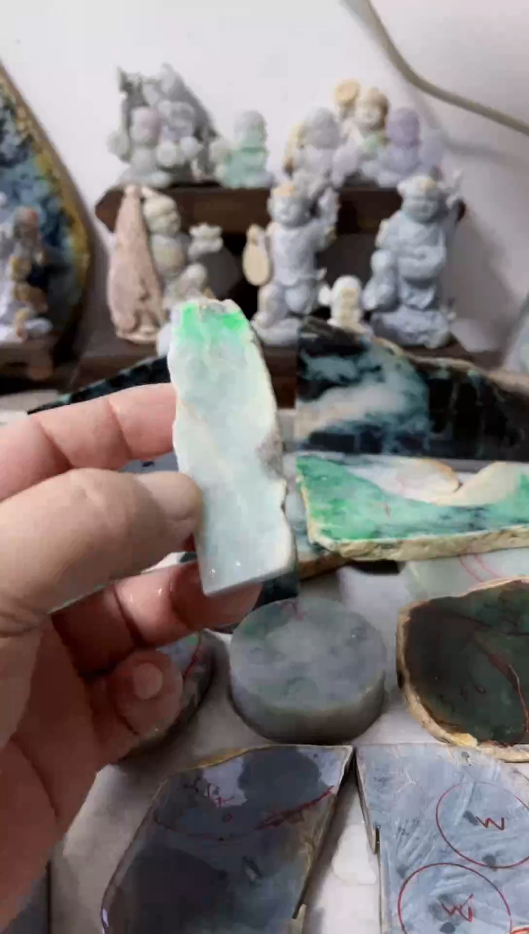 【闪购商品】翡翠吊坠(不含链)未镶嵌A683