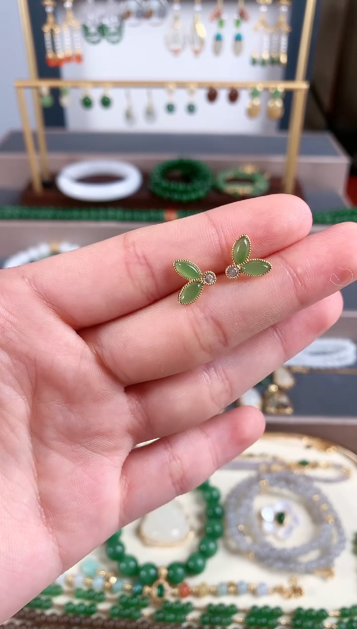 银S925镶嵌戒指和田玉1