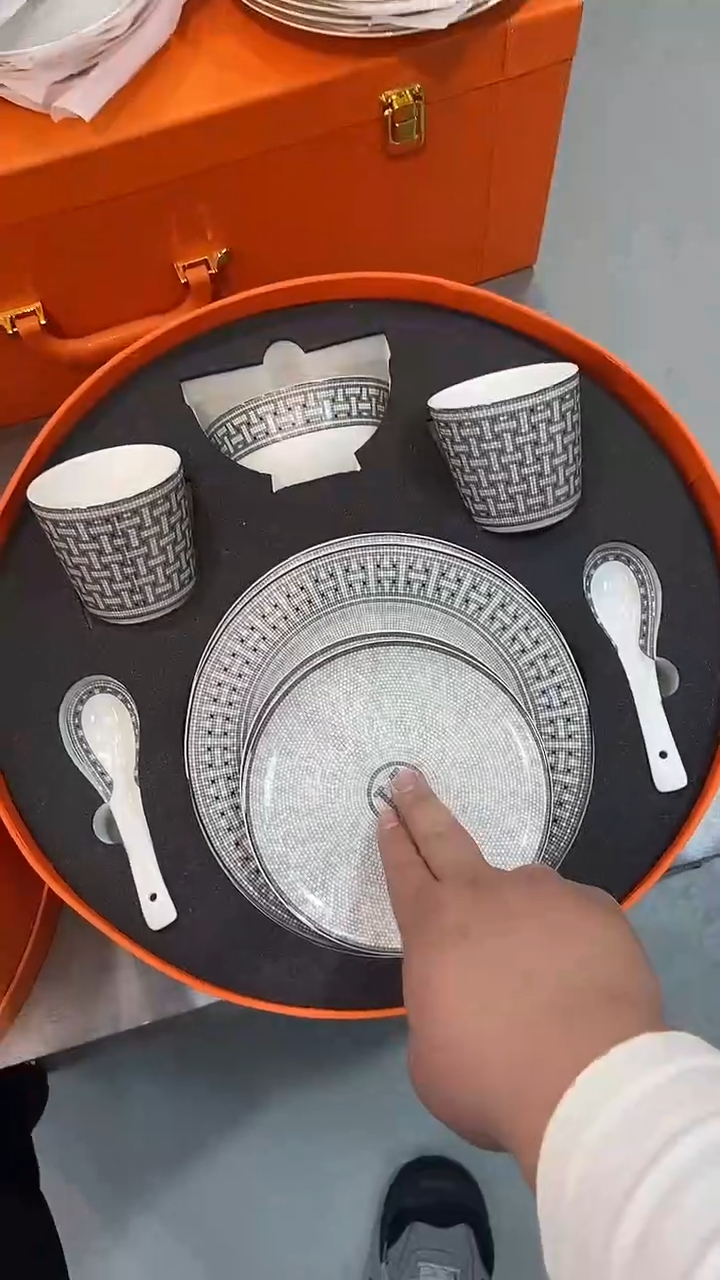 瓷片陶瓷餐具陶瓷餐具