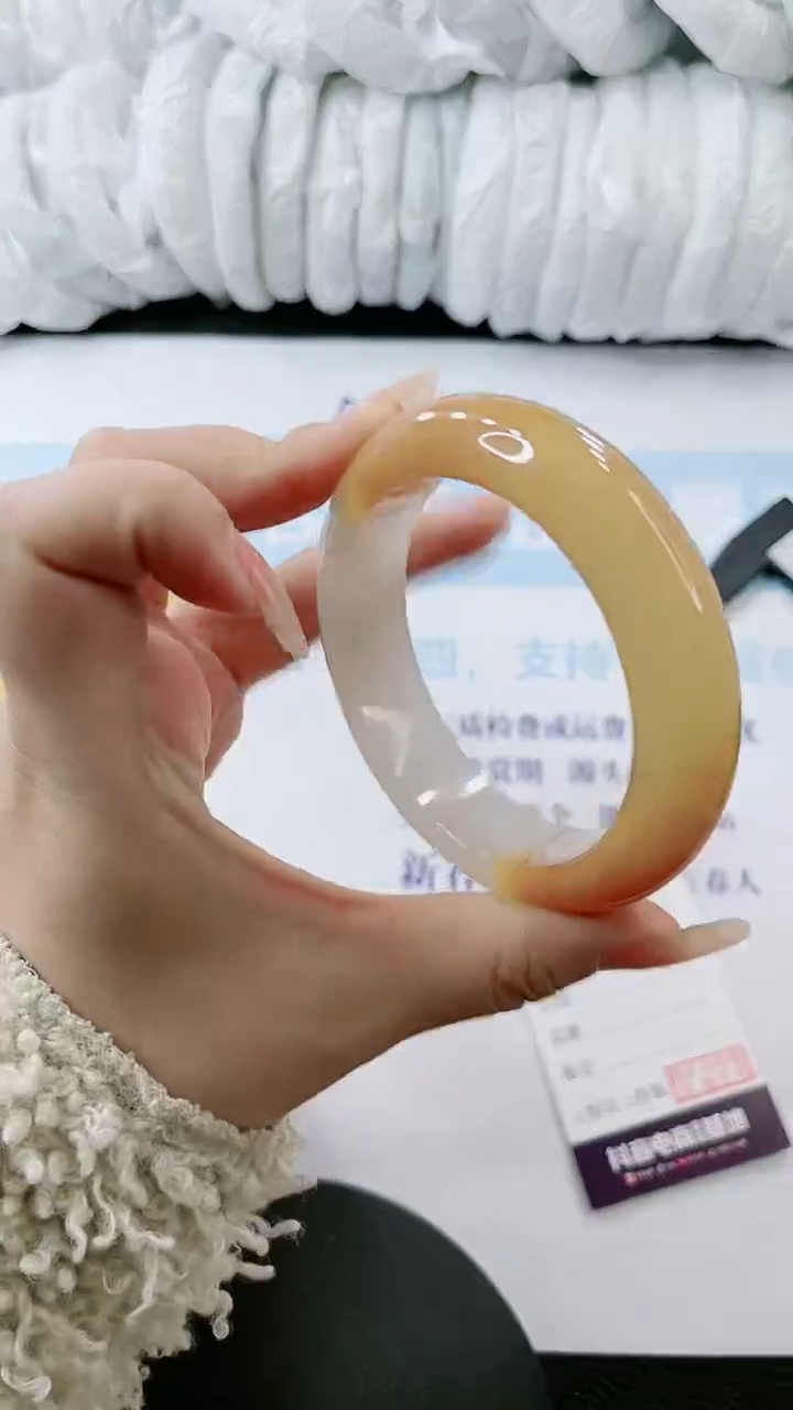 【闪购商品】石英质玉手镯未镶嵌多样性发货C9