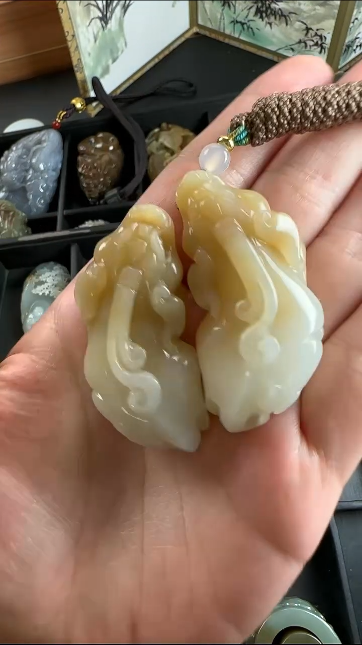 【闪购商品】和田玉颈饰未镶嵌WY0215197一对