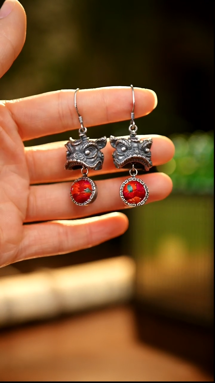 刺绣私人定制苗族手工Q924