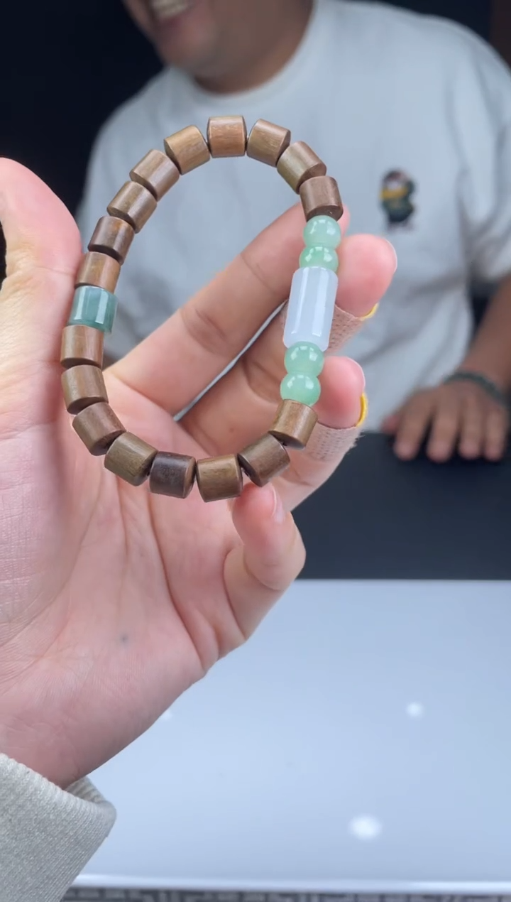 【闪购商品】定制翡翠未镶嵌01-22HDJT0126437