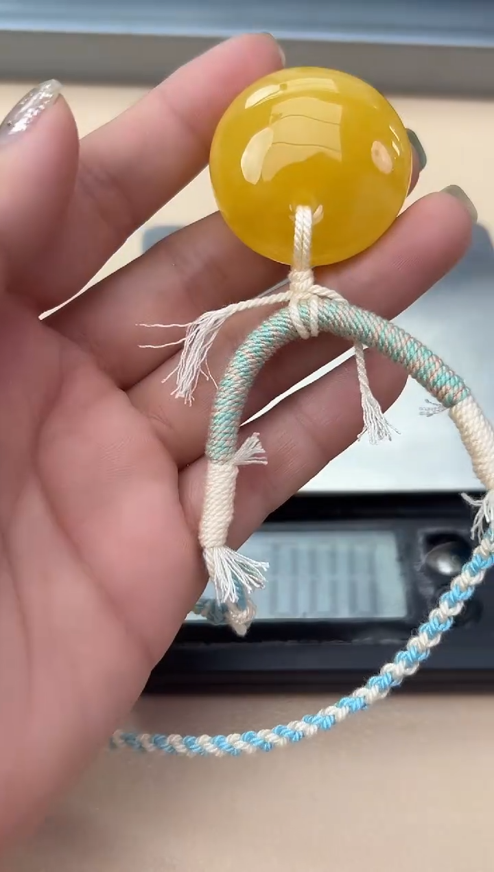 未镶嵌蜜蜡裸石蜜蜡吊坠