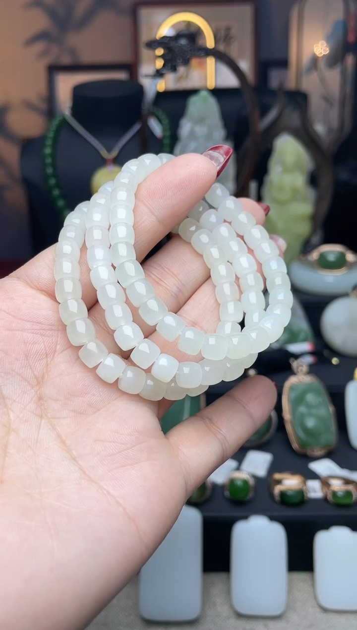 【闪购商品】和田玉手链未镶嵌手串多样性发其一c068