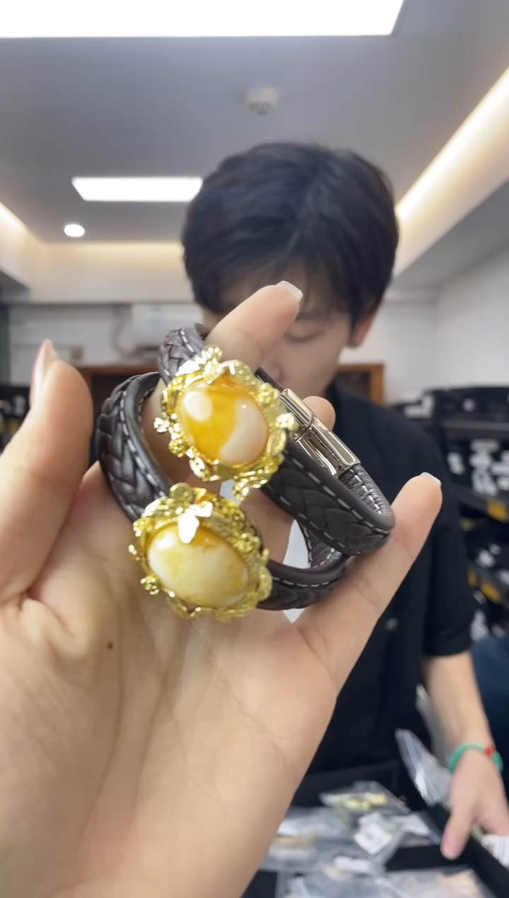 未镶嵌蜜蜡裸石多样性一件发货