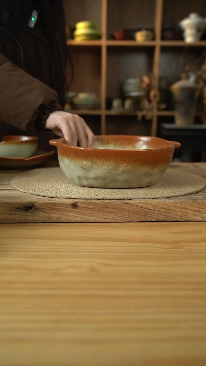 暖阳系列的10英寸双耳深盘1个