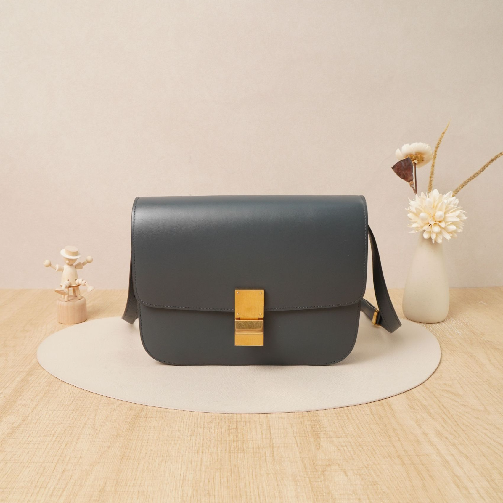 95新 Celine/思琳 赛琳box豆腐包蓝色/DS200618