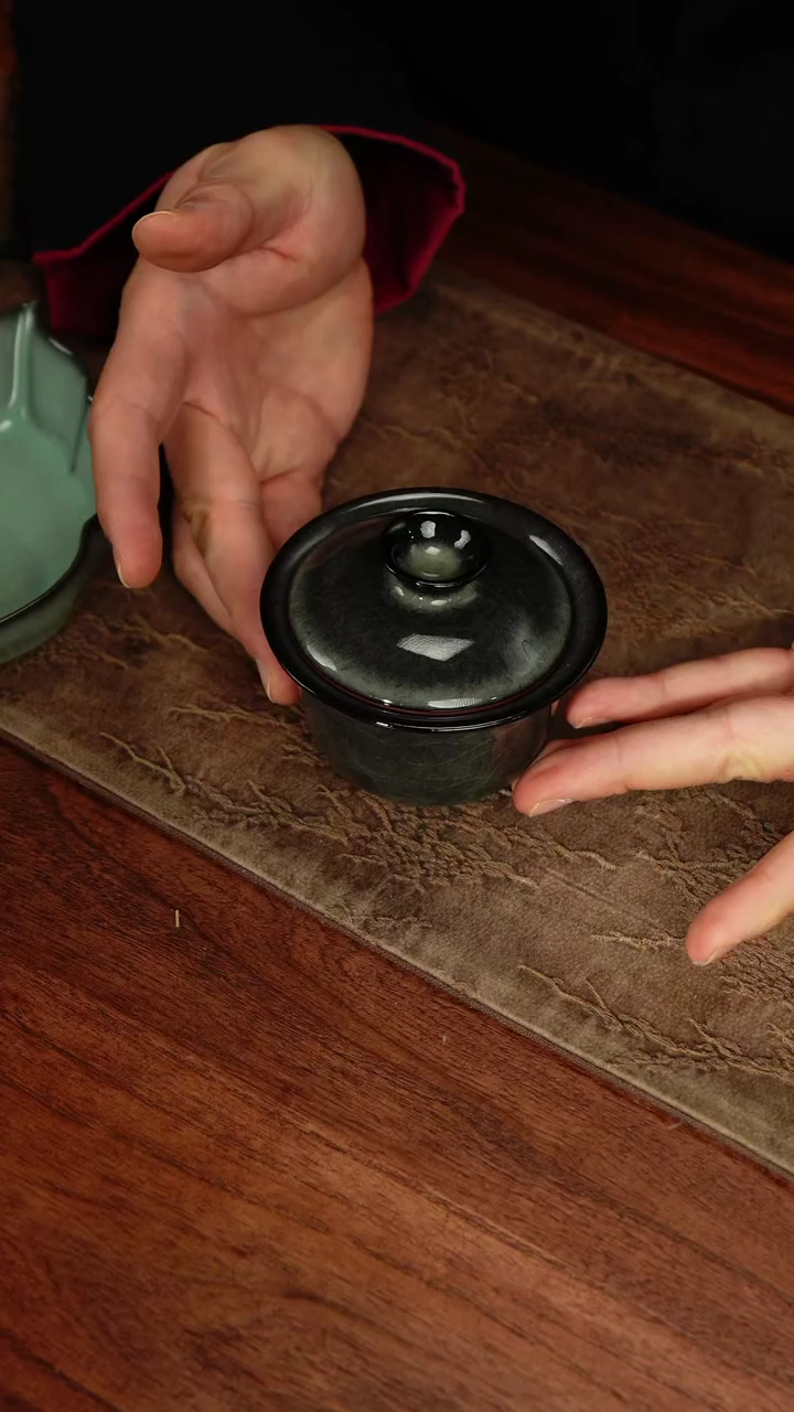 【闪购商品】【览古雅韵】二才盖碗