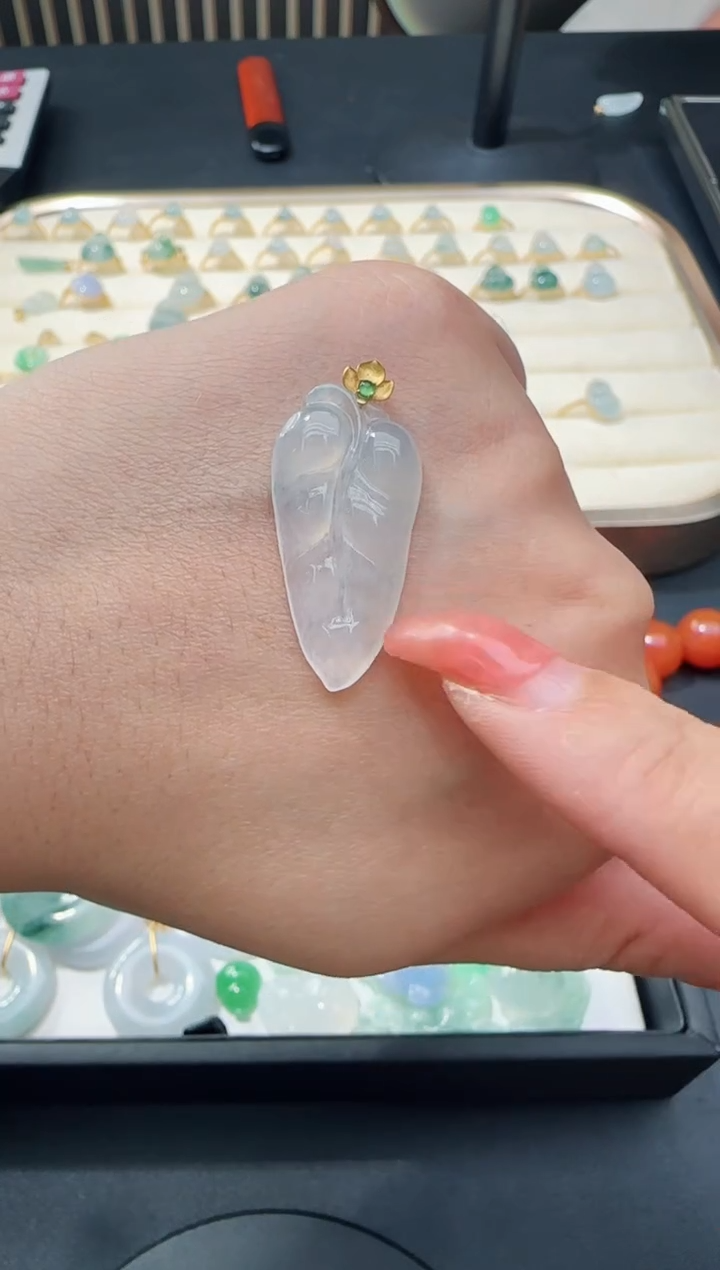 【闪购商品】翡翠颈饰18K金镶嵌TZG0115099