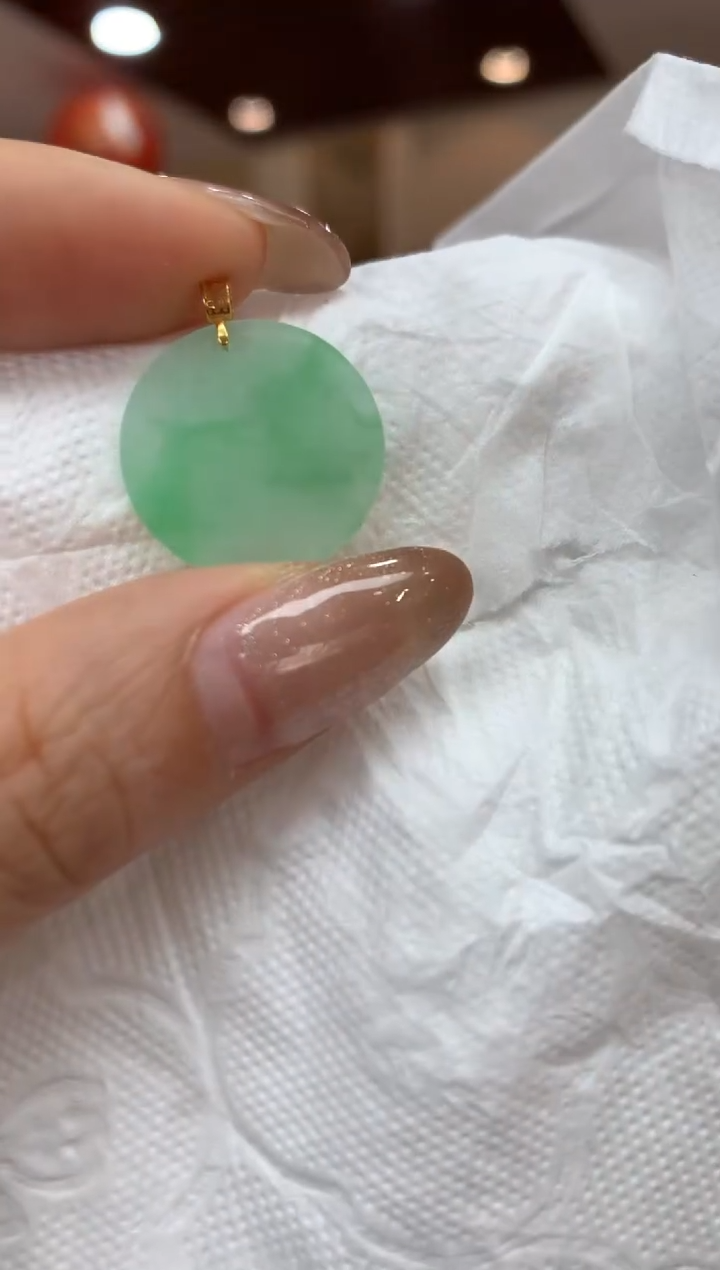 吊坠(不含链)18K金镶嵌翡翠无事牌