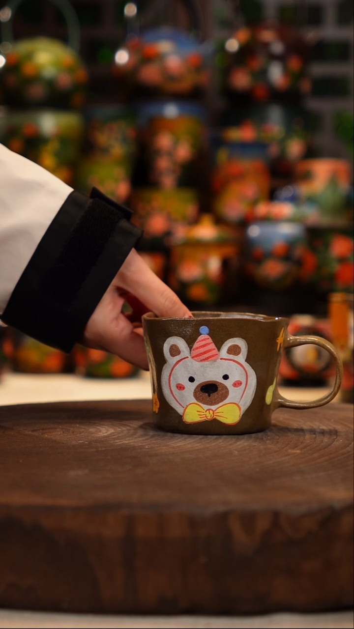 油画   釉下彩   杯子