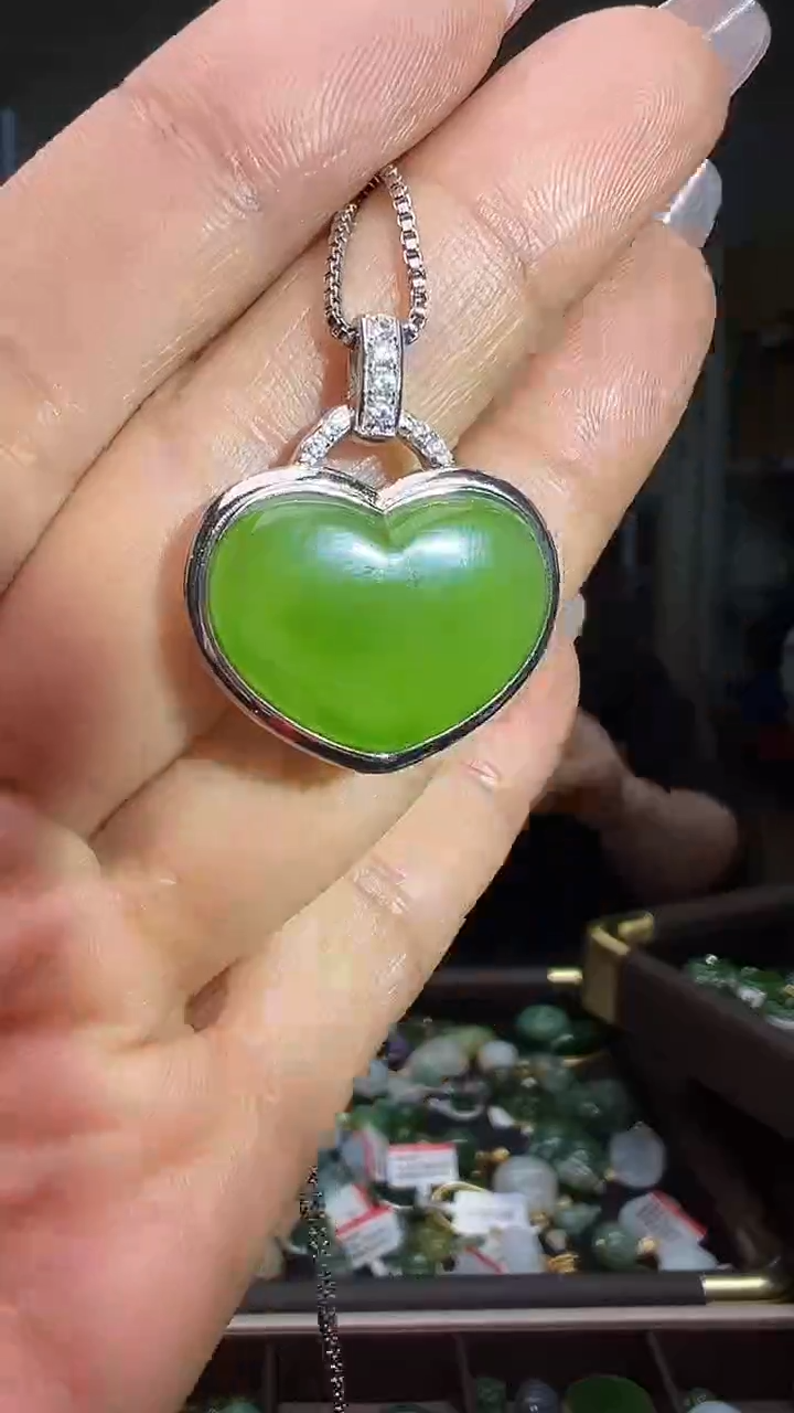 颈饰银S925镶嵌和田玉（多样性发货.发其一)12.30.69