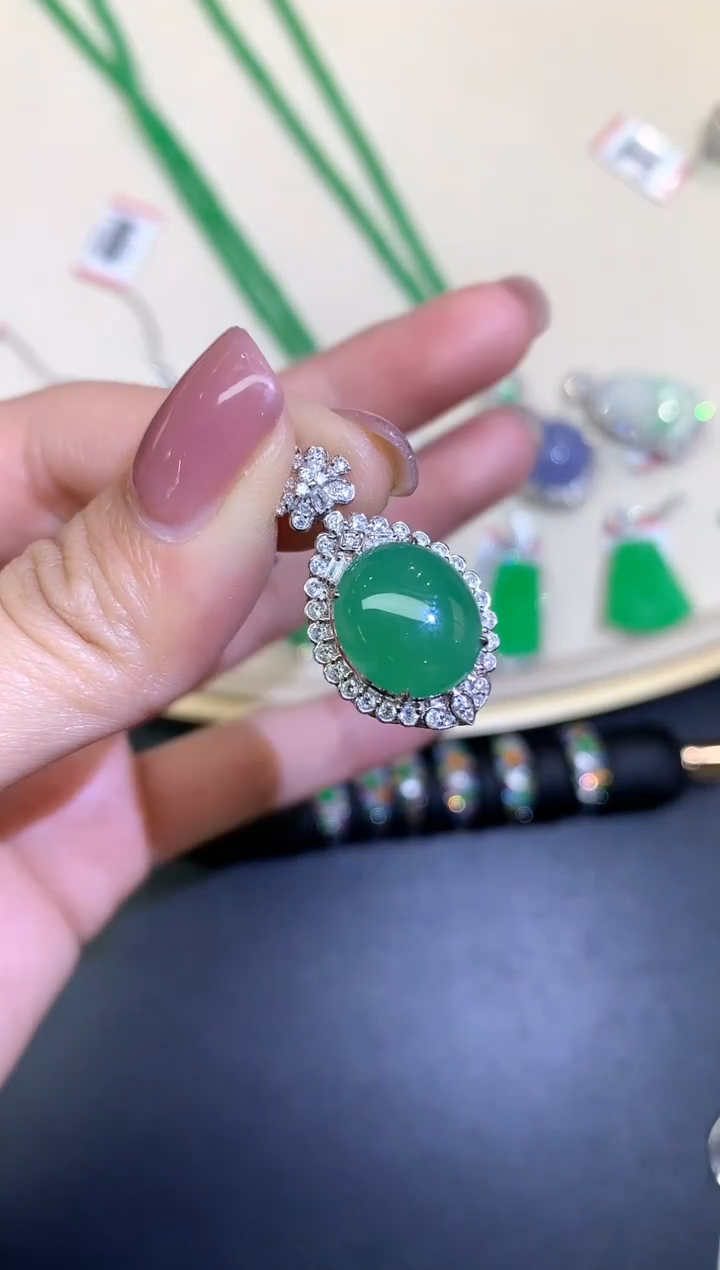 翡翠18K金镶嵌吊坠(不含链)吊坠A133|13800