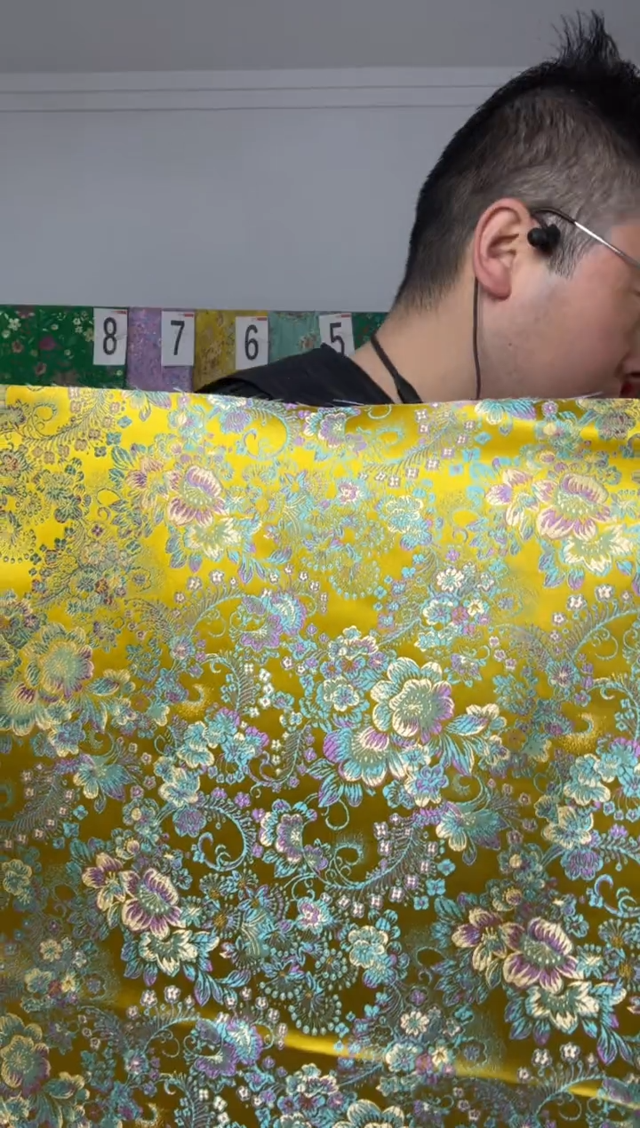 混纺满18元包邮.两单连裁.宽.长110.60