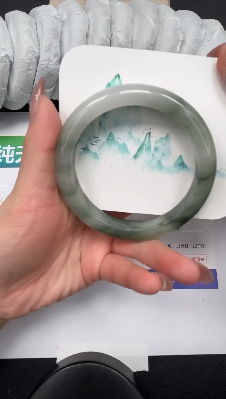 【闪购商品】石英质玉手镯未镶嵌41-63.9