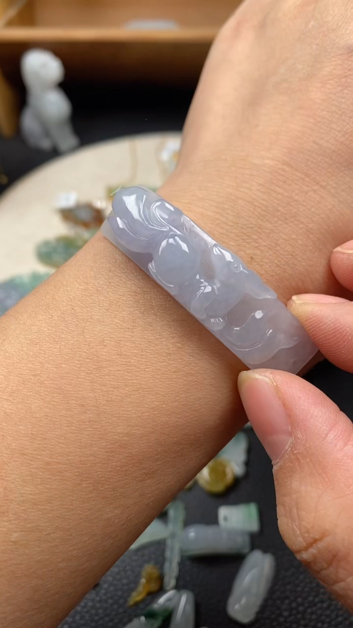 【闪购商品】翡翠颈饰18K金镶嵌翡翠净货27354