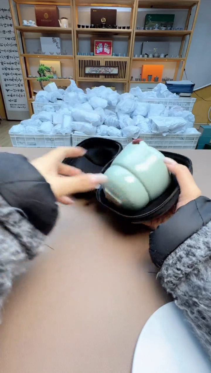 【闪购商品】摆件瓷制品S1111111111111