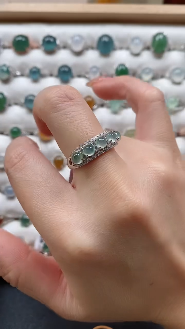 【闪购商品】翡翠戒指银S925镶嵌一物一证一礼盒