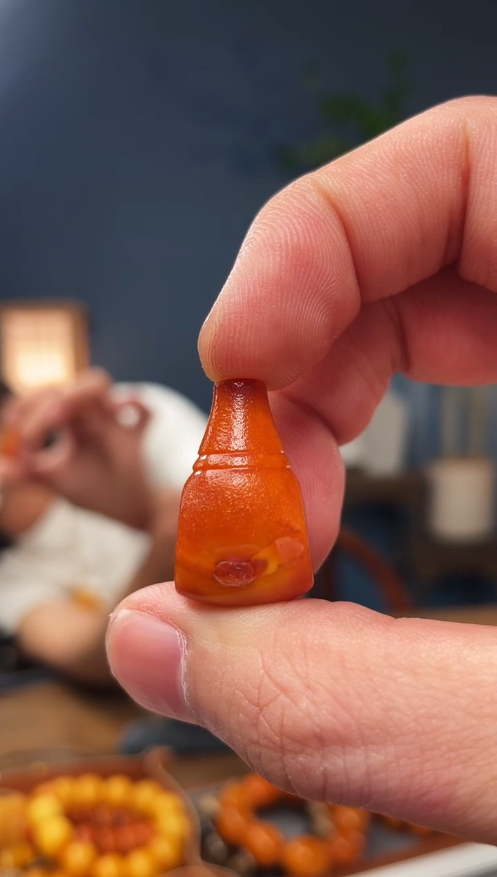 【闪购商品】蜜蜡珠宝奇石未镶嵌多样性发货发其一假一赔四