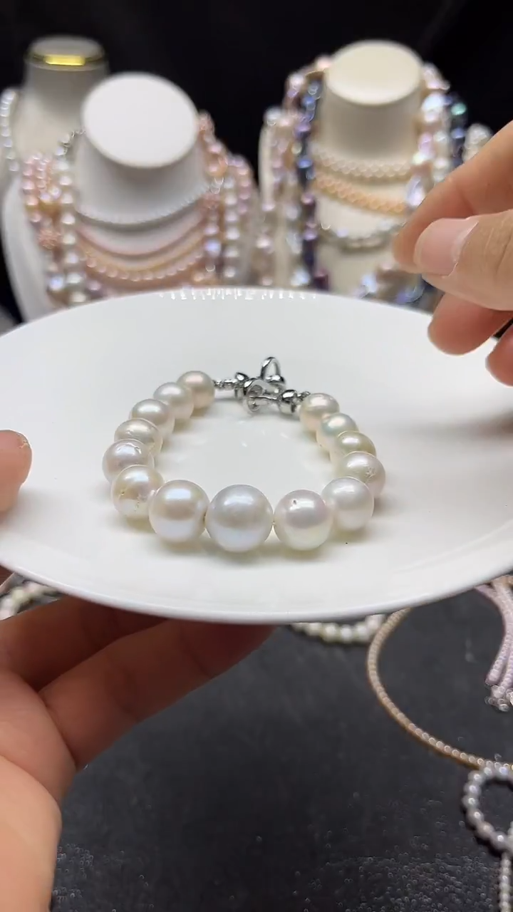 颈饰未镶嵌淡水珍珠多人手链