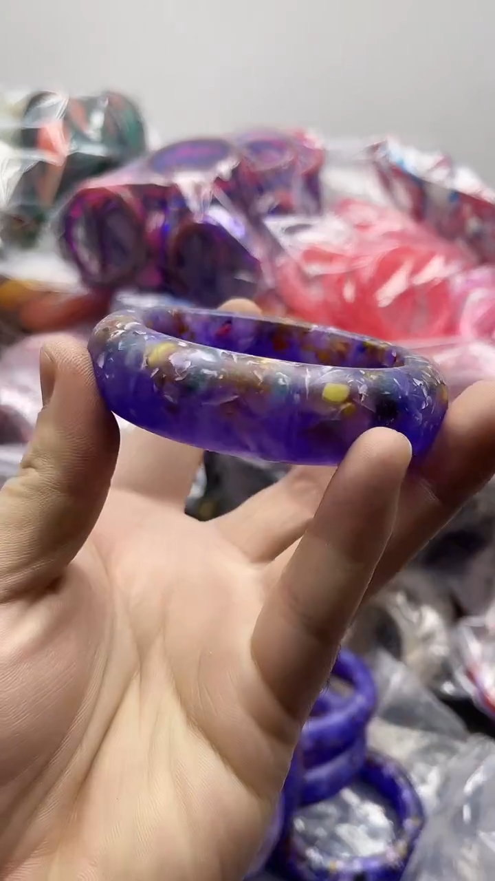 【闪购商品】硅化珊瑚手镯未镶嵌237