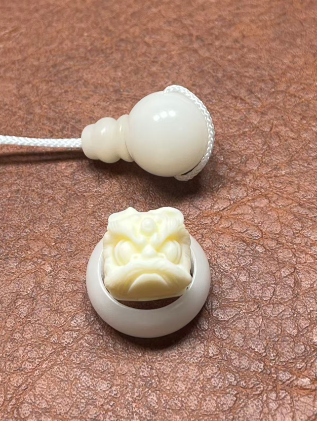 菩提跑环三通象牙果醒狮
