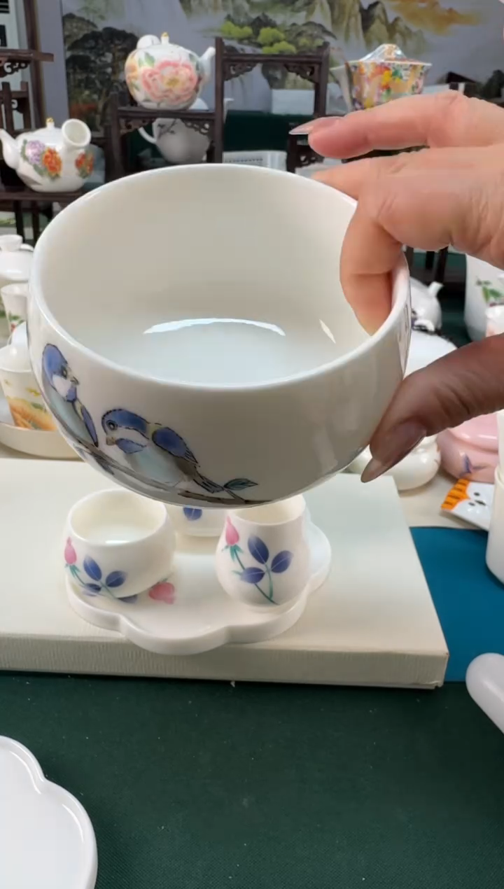 【闪购商品】瓷器 ······.......