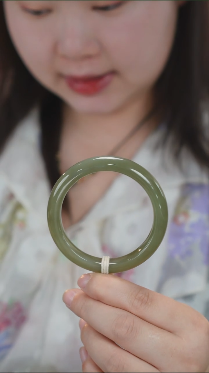 和田玉手镯未镶嵌12【柚子来啦】和田玉拍一发一57