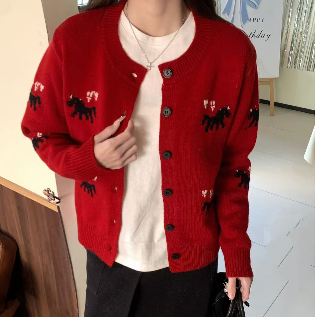 深圳南油秋冬py毛衣刺绣春季短款毛针织衫长袖小香风圆领针织