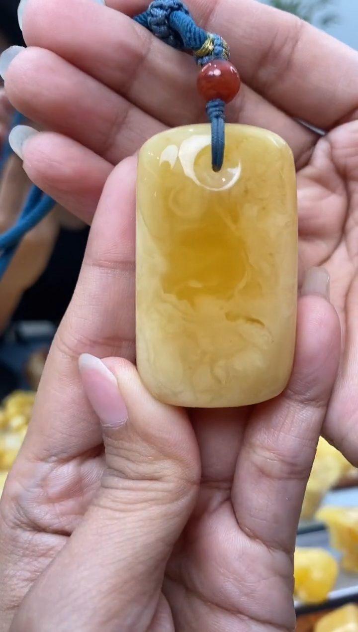 【闪购商品】琥珀裸石未镶嵌天然琥珀蜜蜡牌子