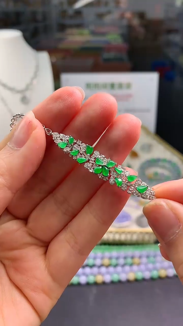 【闪购商品】翡翠颈饰18K金镶嵌翡翠手链|不退不换