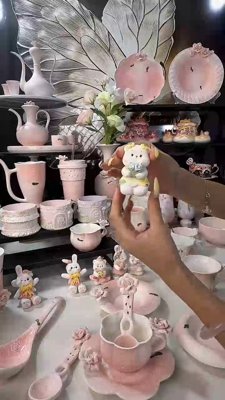 意陶创意设计款陶瓷摆件
