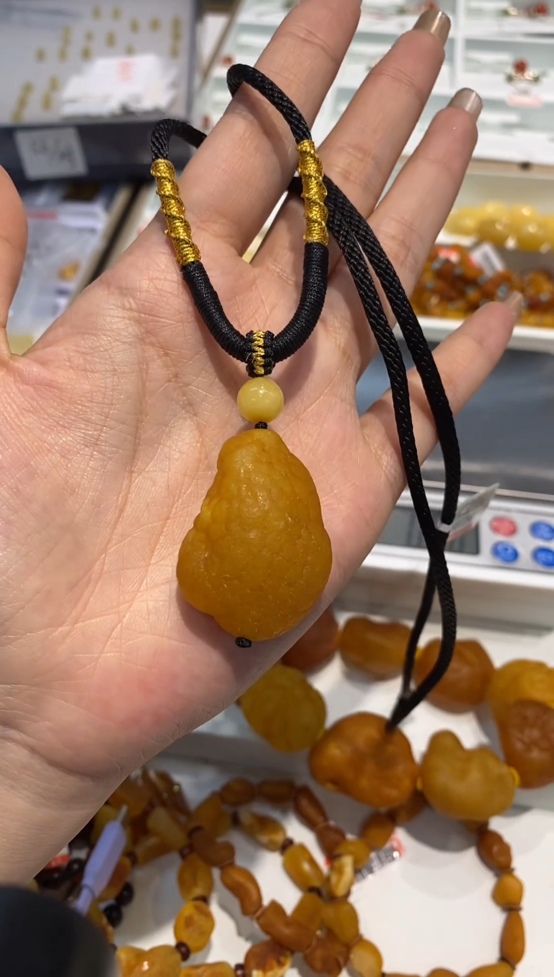 【闪购商品】琥珀颈饰未镶嵌吊坠