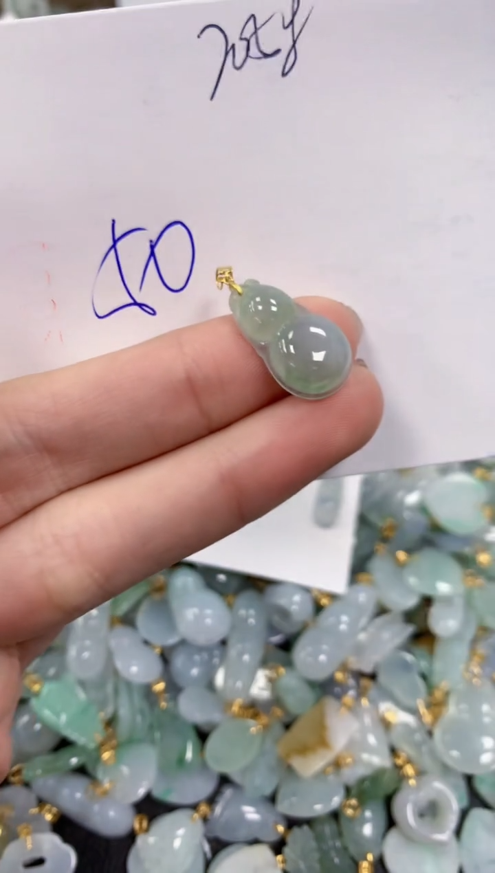 【闪购商品】翡翠颈饰18K金镶嵌 天然翡翠A货