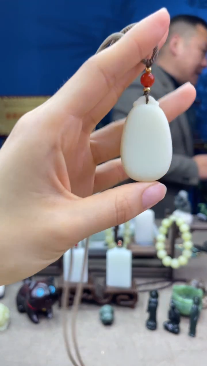 【闪购商品】和田玉颈饰未镶嵌1
